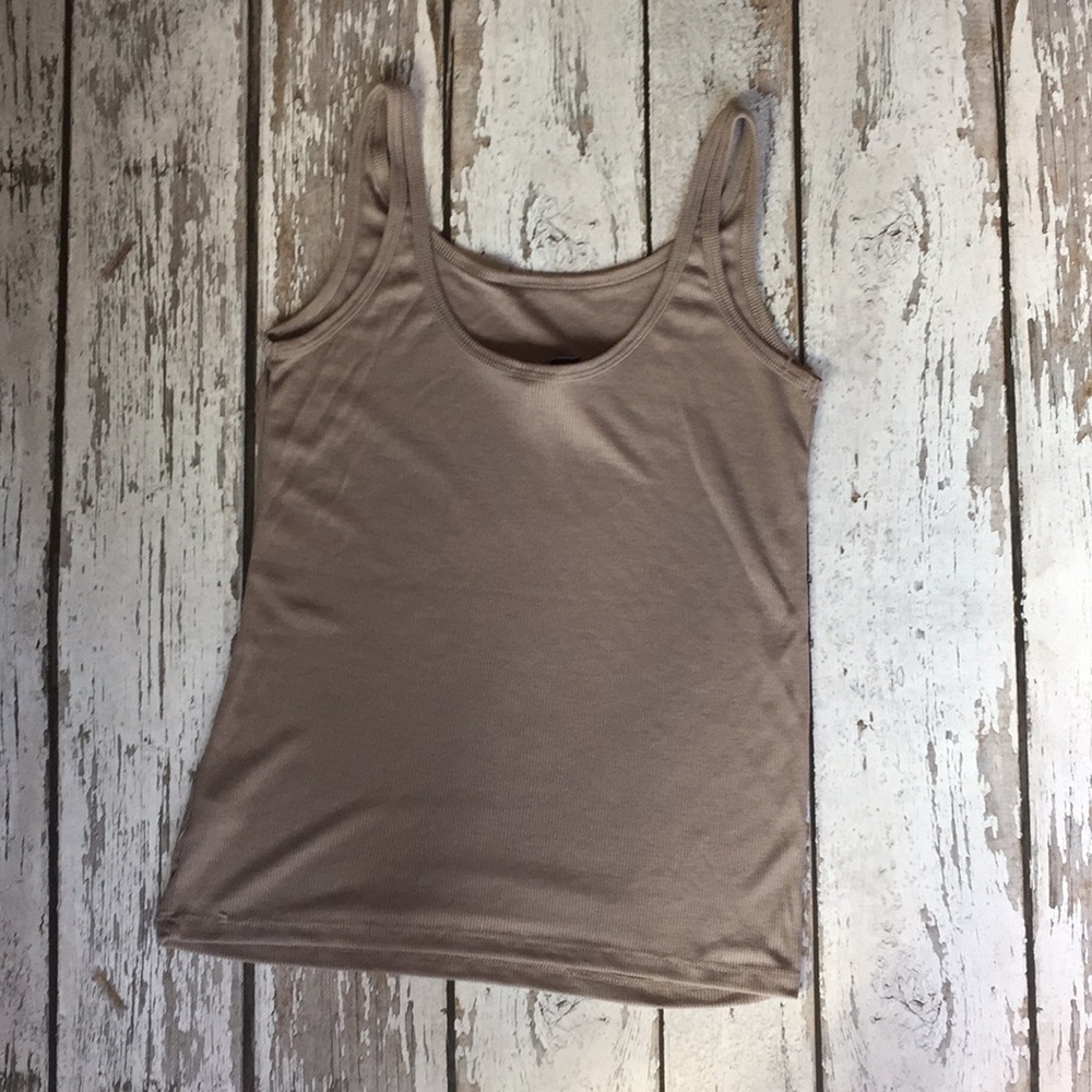 NWOT - Valette Fine Rib Tank - Picture 4 of 9